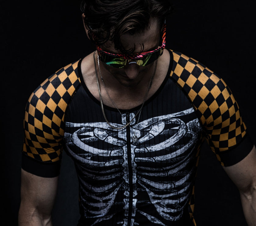 IN DEEP FREEMOTION Aero