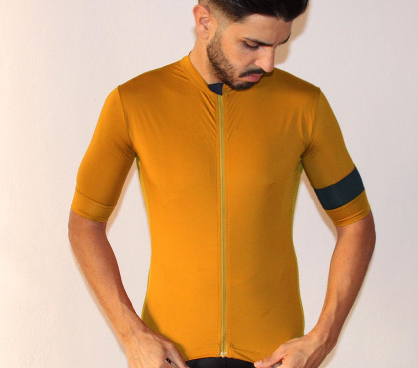 Pro Short Sleeve Quick Dry Cycling Jersey