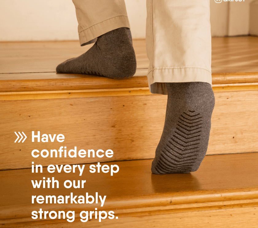 Gripjoy Socks Men's Black/Grey Diabetic Socks with Grippers (3 Pairs)